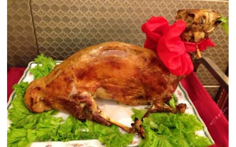 敦煌市餐飲行業(yè)陸續(xù)恢復(fù)經(jīng)營